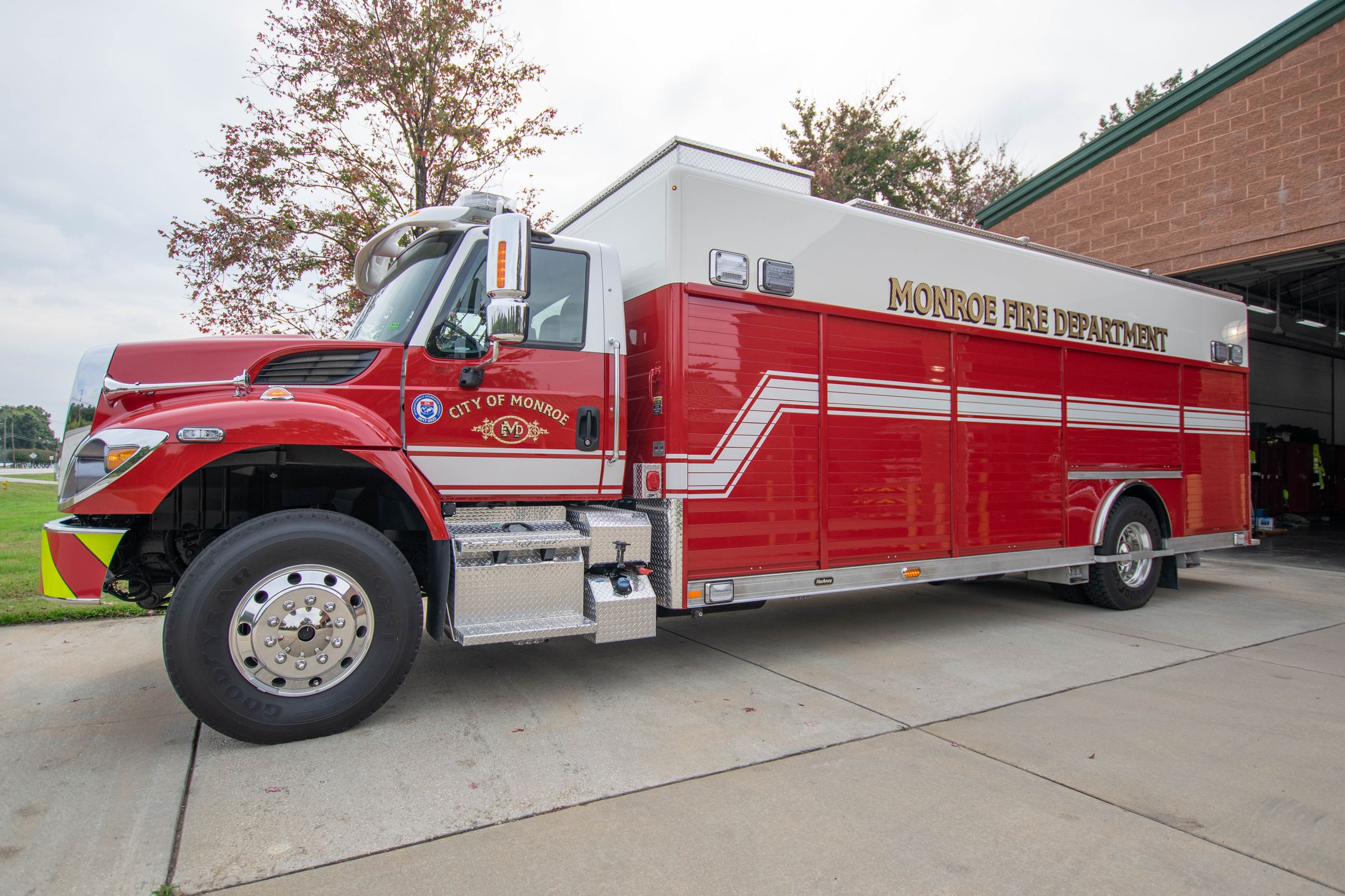 Apparatus - Hazmat 55